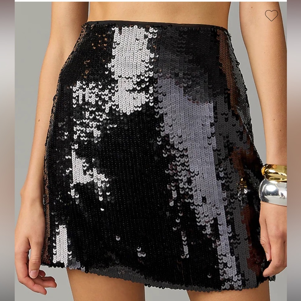 NWT J.Crew Sequin mini skirt. Black size 22W
